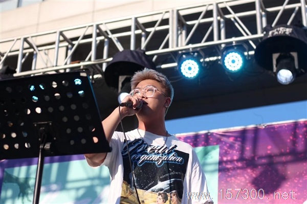 聲樂(lè)吉他家教