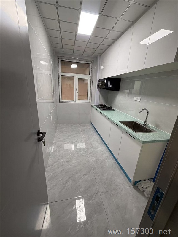 出售歐亞新城多層房屋